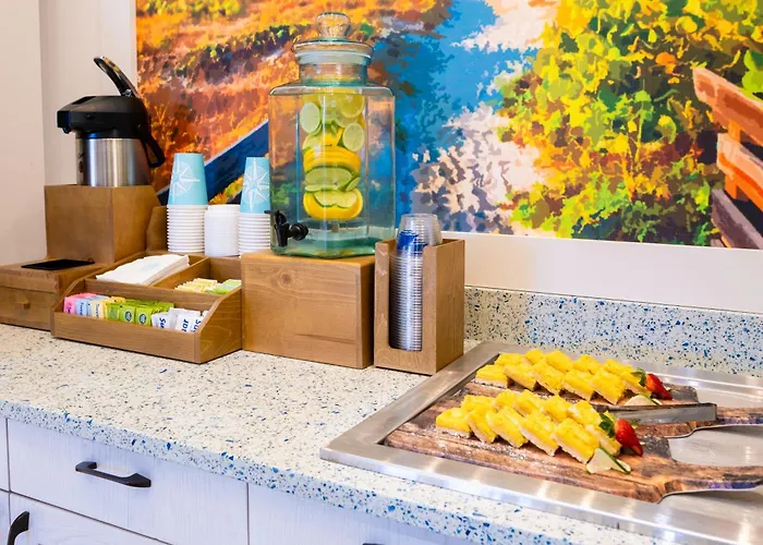 Compass By Margaritaville Hotel Pigeon Forge