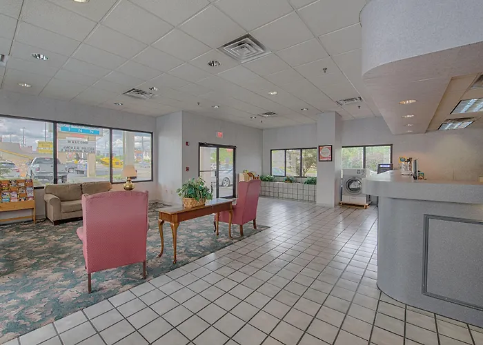 Best Western Plus Apple Valley Lodge Pigeon Forge